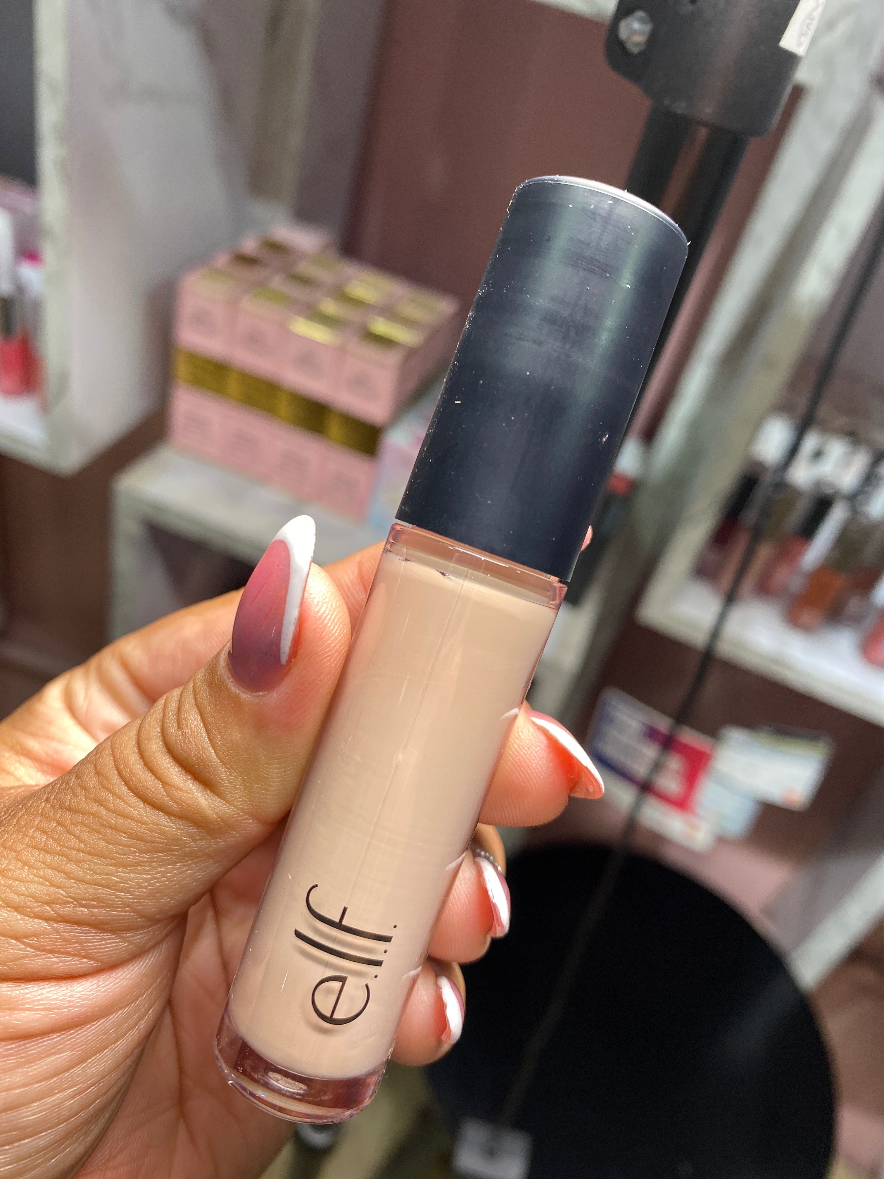 16HR Camo Concealer