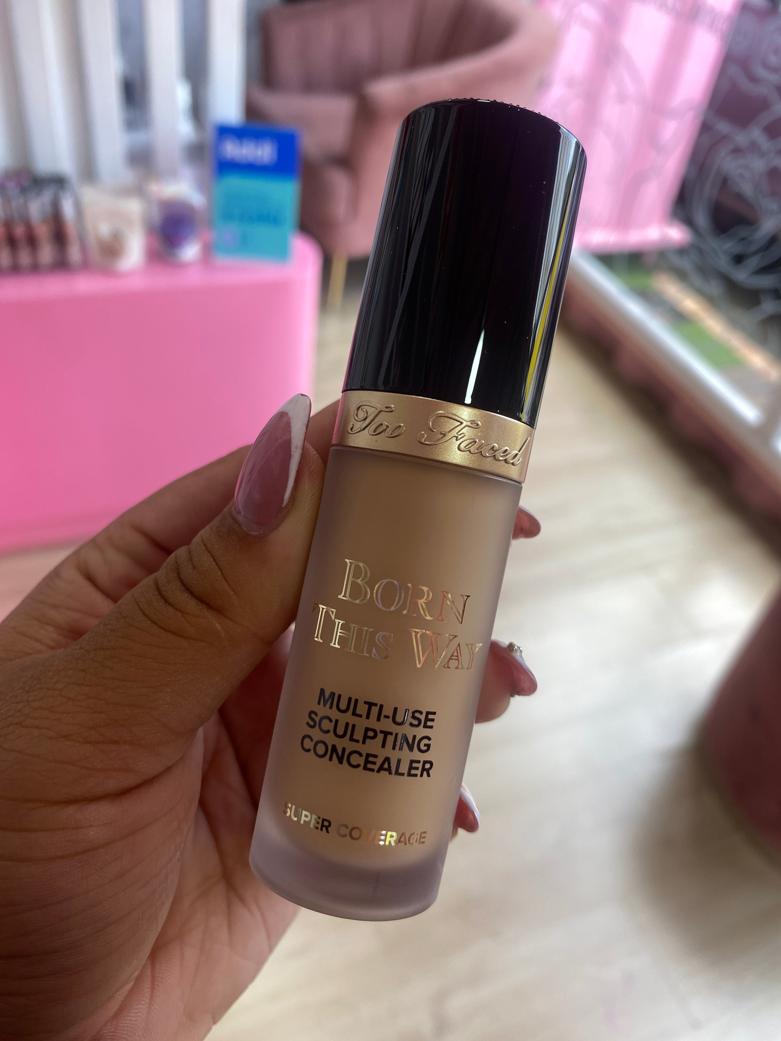 Corrector Too faced
