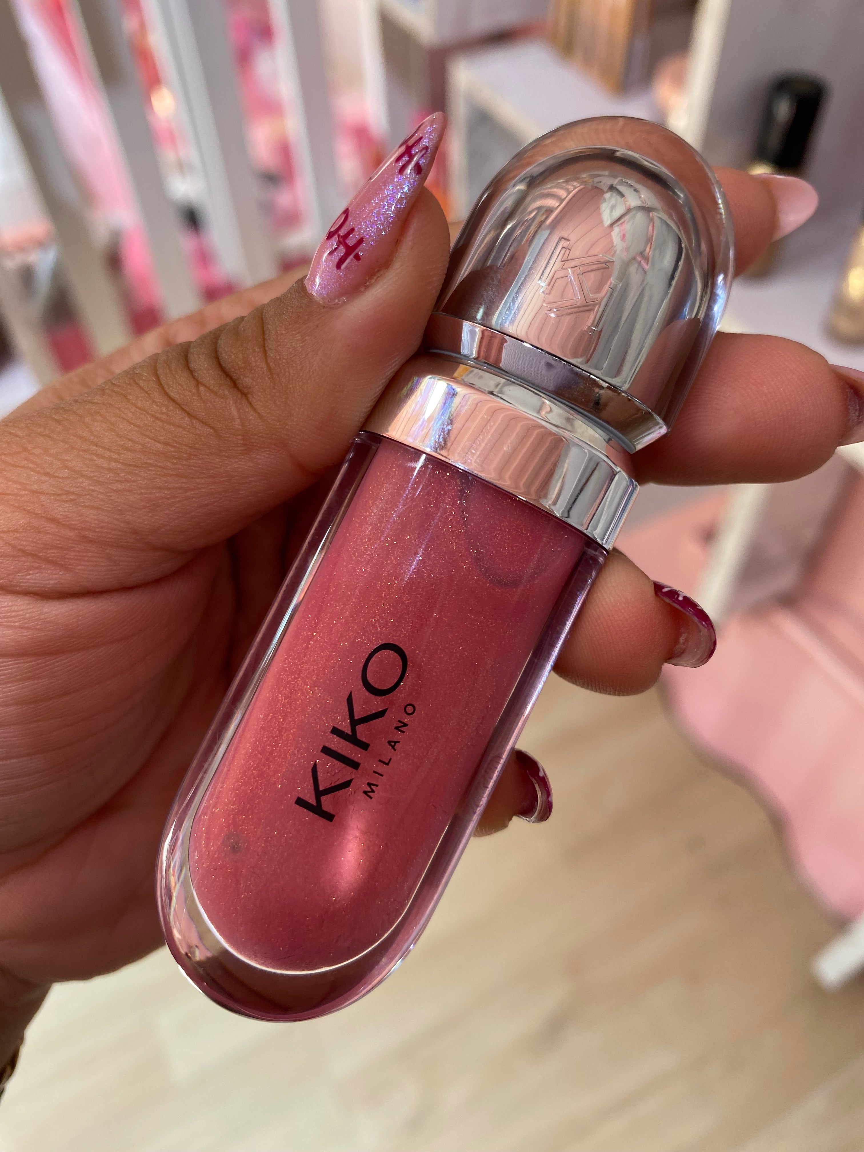 Hydra Lipgloss