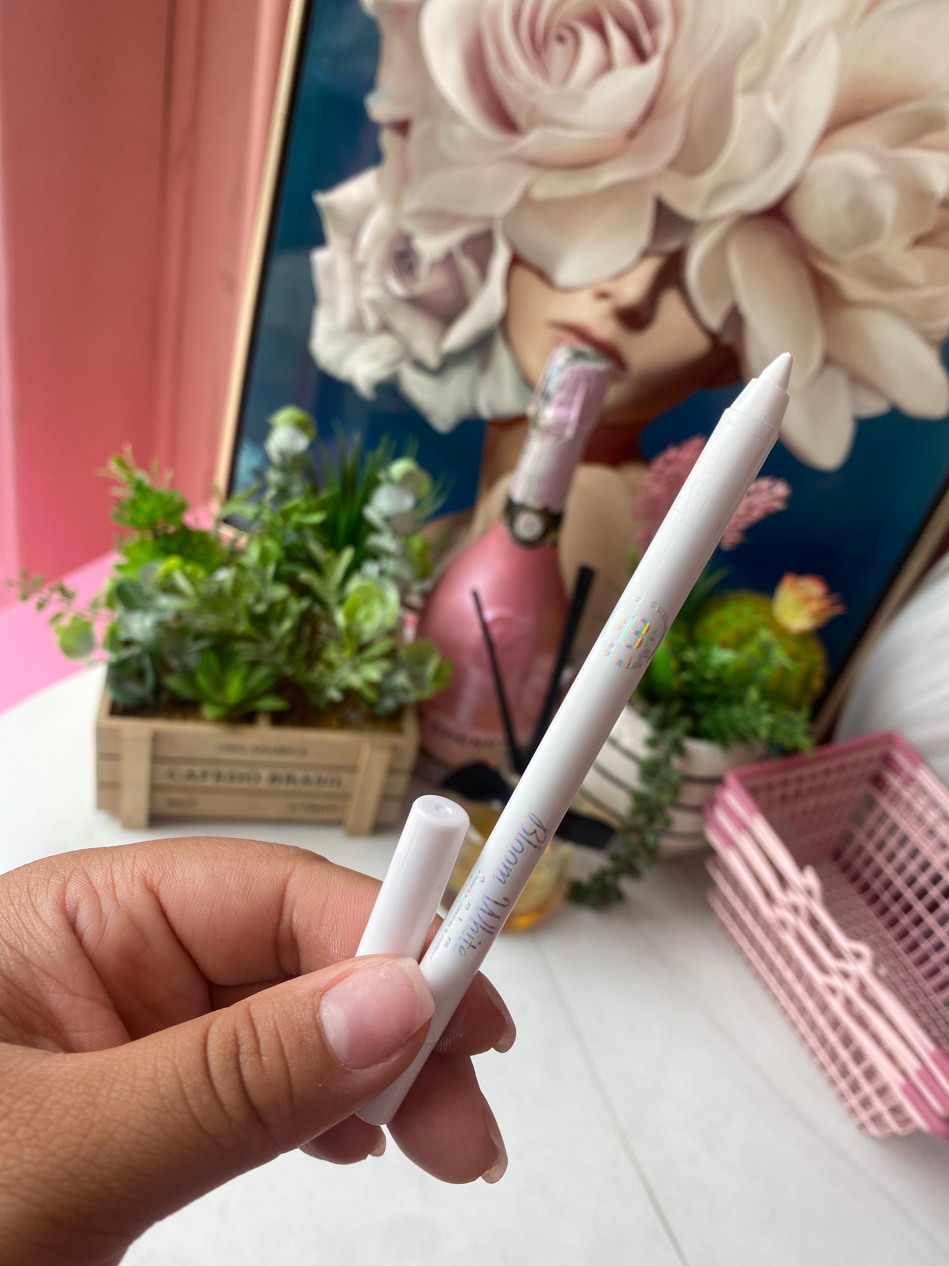 Bloom eyeliner pencil
