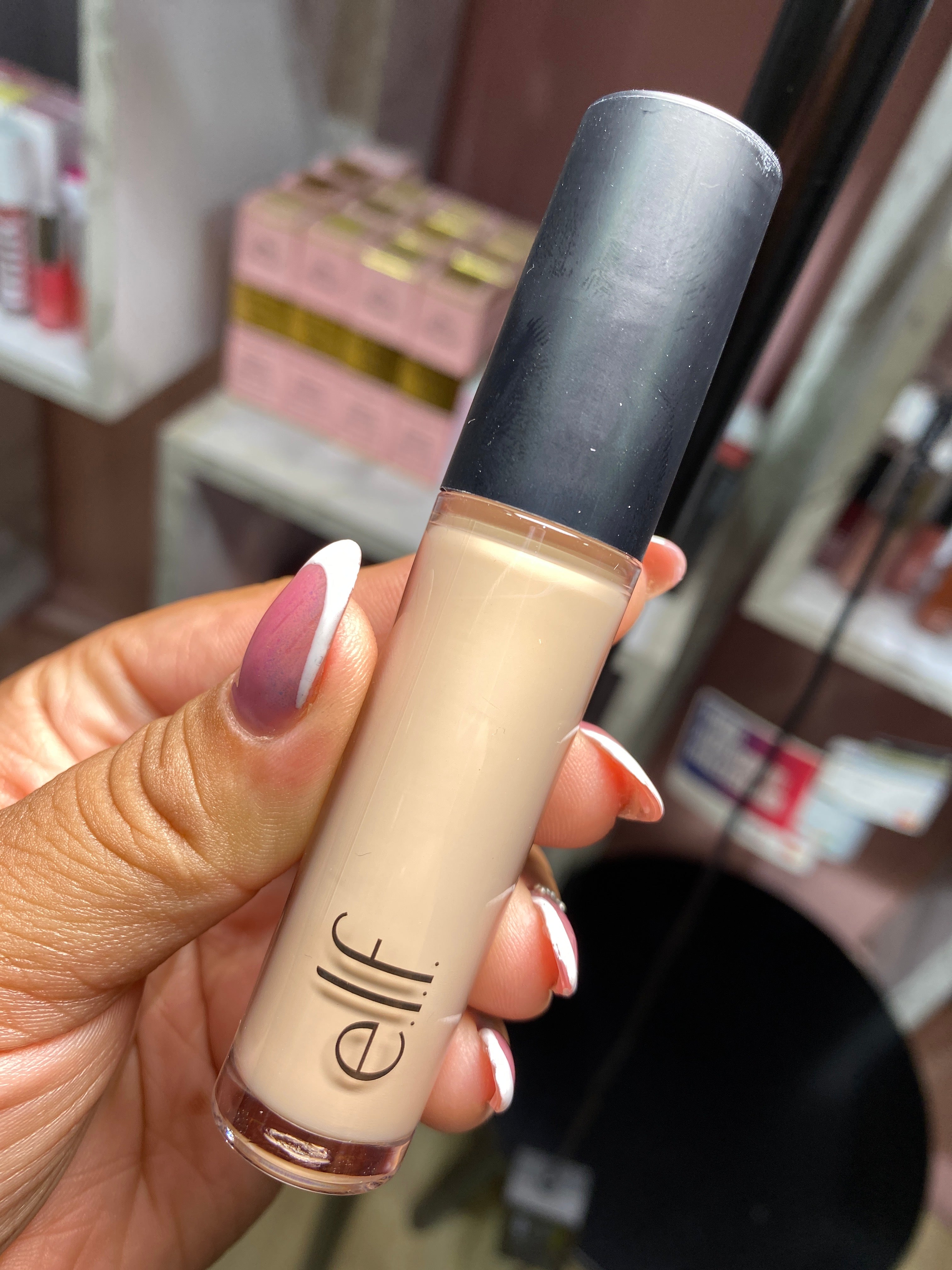 16HR Camo Concealer