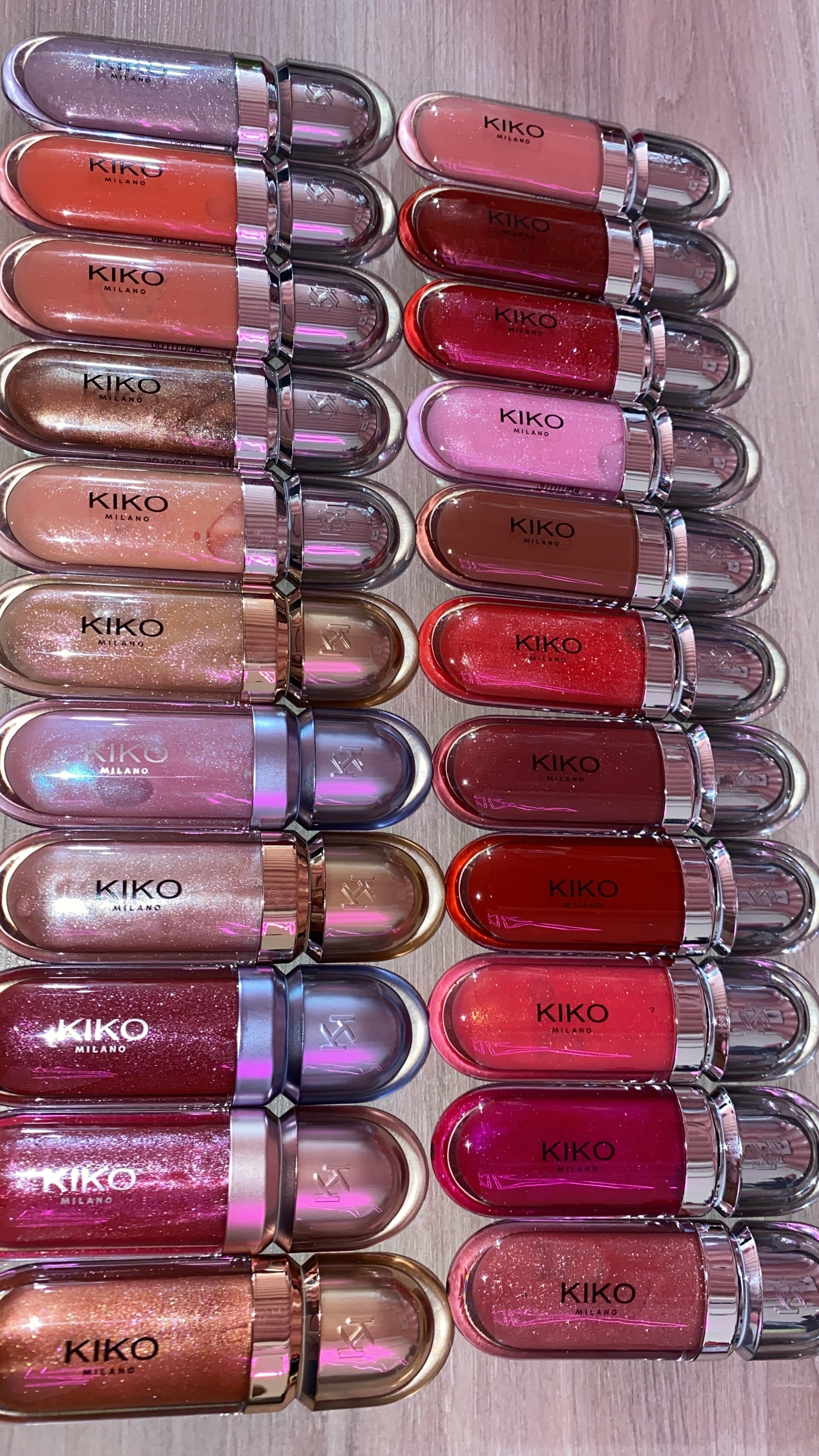 Hydra Lipgloss