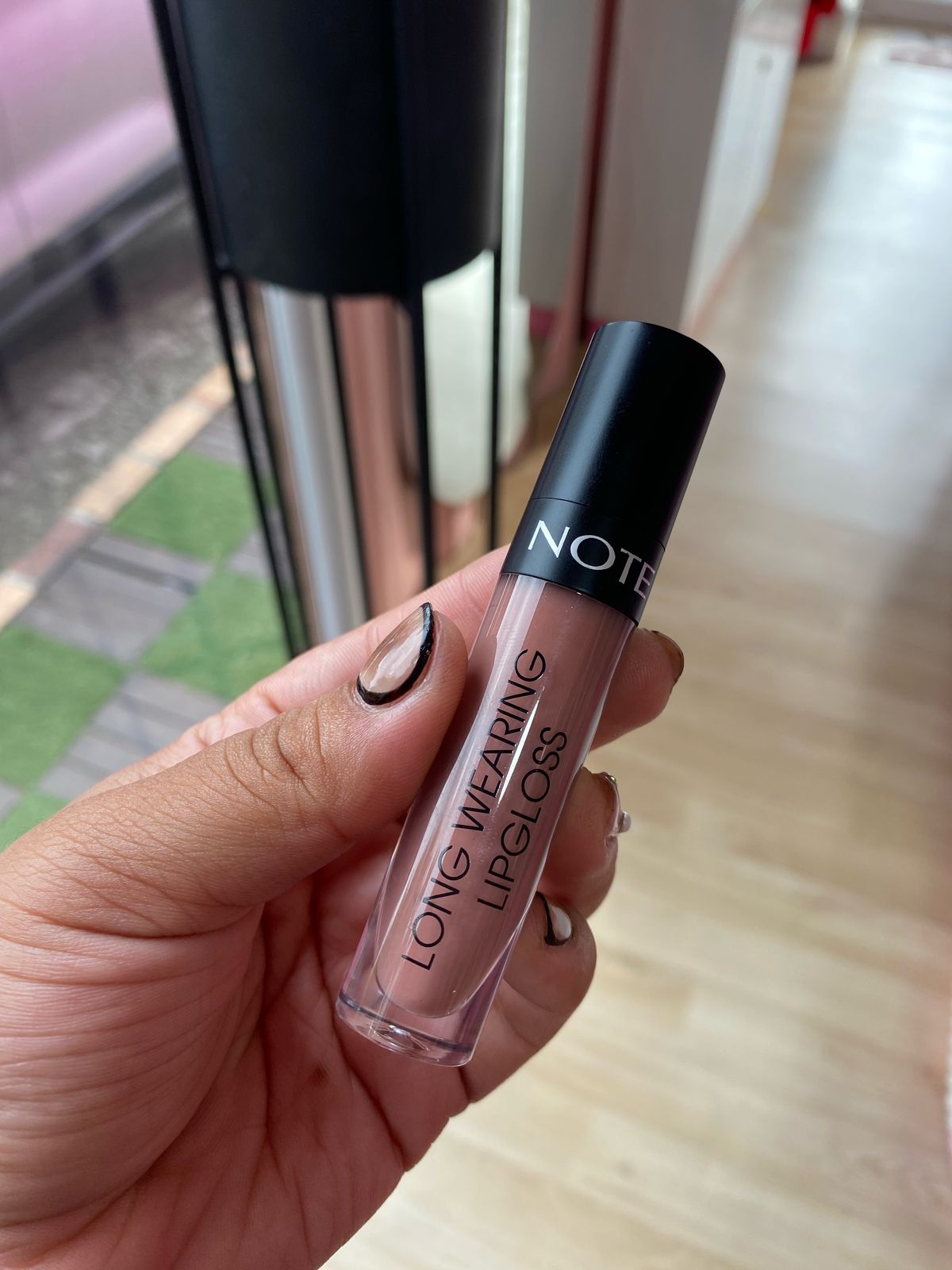 Brillo Labial - Long Wearing Lipgloss