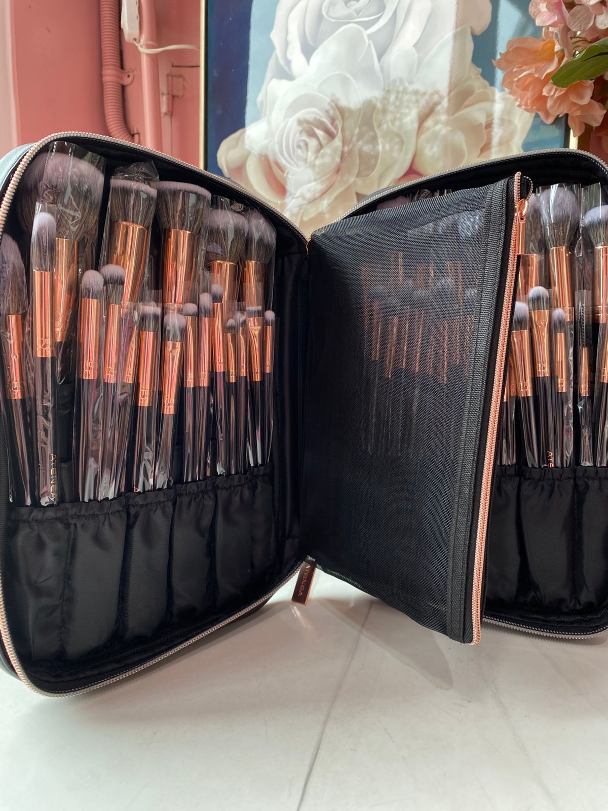 Kit de brochas + Maletín maquillaje profesional